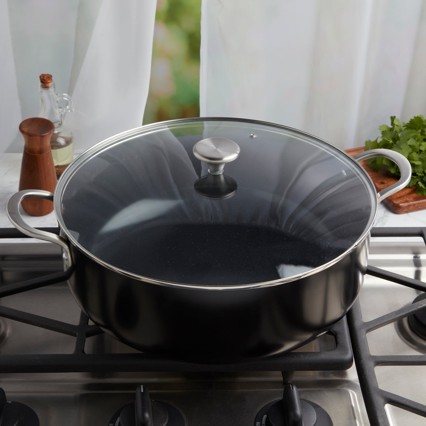 10.5-Quart Non-Stick Aluminum Caldero Saute Pan